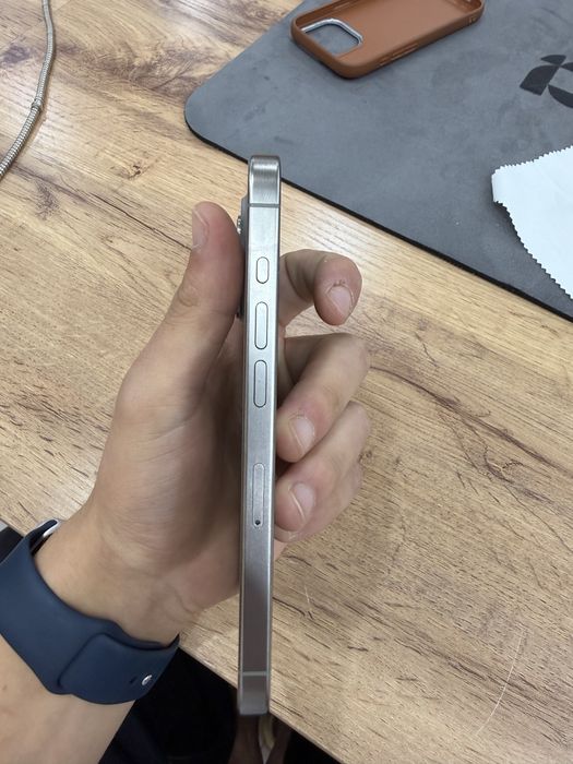 Iphone 15 pro 256gb емкость 83