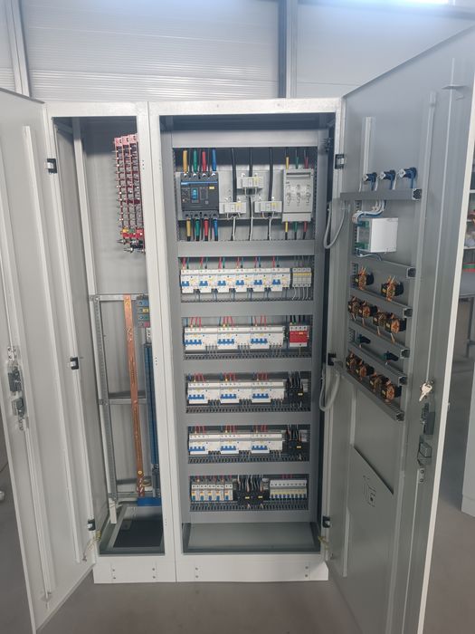 Programist i mantajnik pojarniy signalizatsya