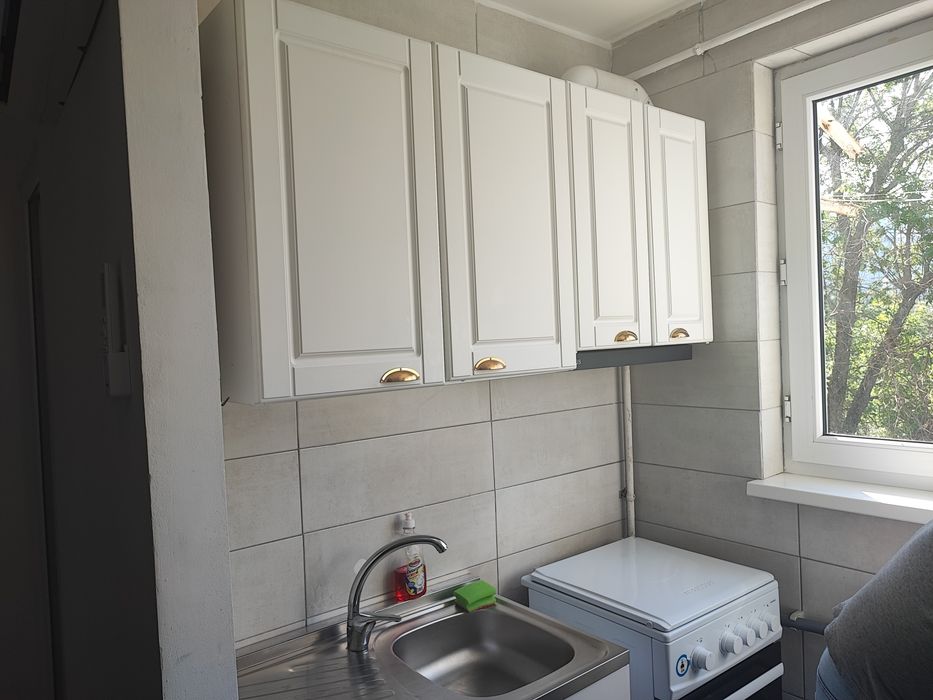 Garsoniera de inchiriat,metrou pipera, Dimitrie pompeiu