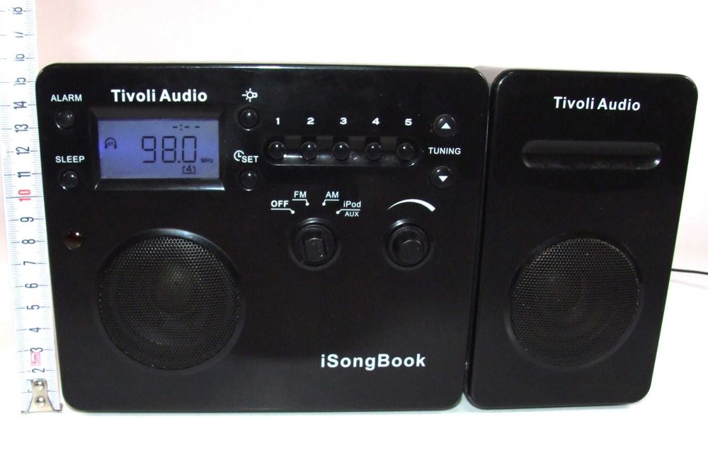 Radio Ceas TIVOLI AUDIO stereo, boxa detasabila 220 V+baterii, ca NOU
