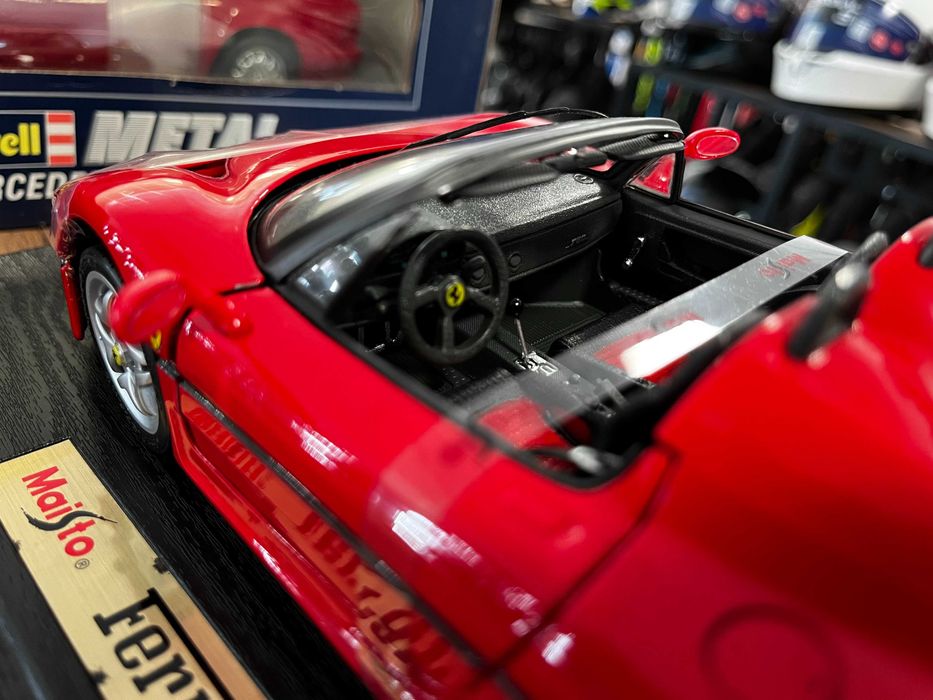 MAISTO  метален колекционерски модел количка FERRARI F-50 SPIDER 1999г.