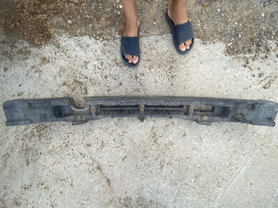 Пенопласт переднего бампера