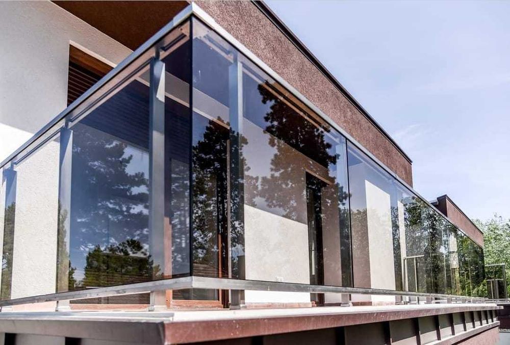 Balustrada de sticla