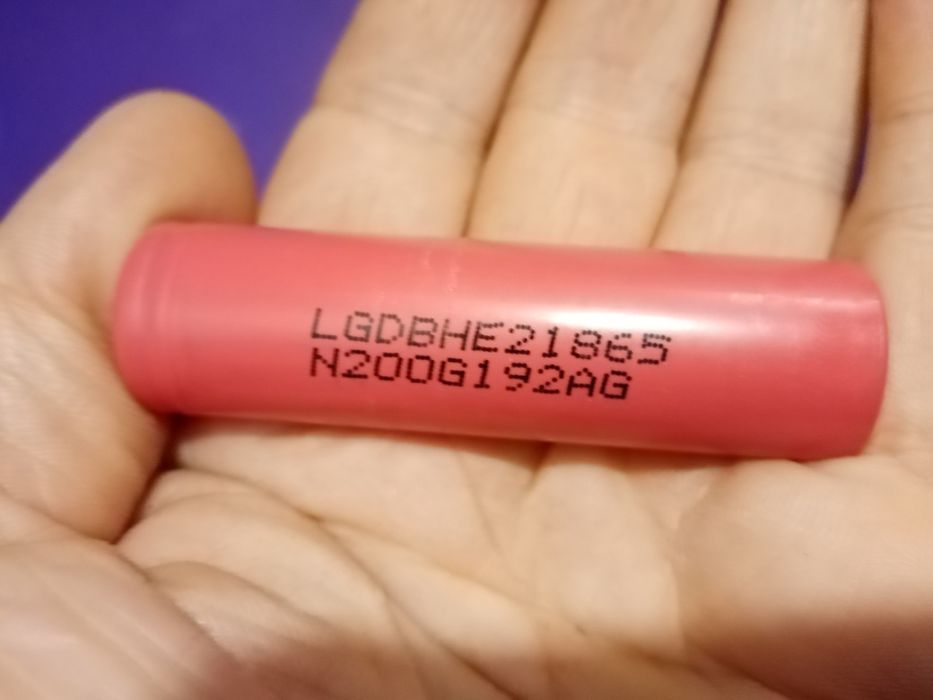 Батарейки типоразмера 18650 (2шт)