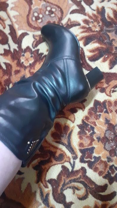 Новая женская обувь