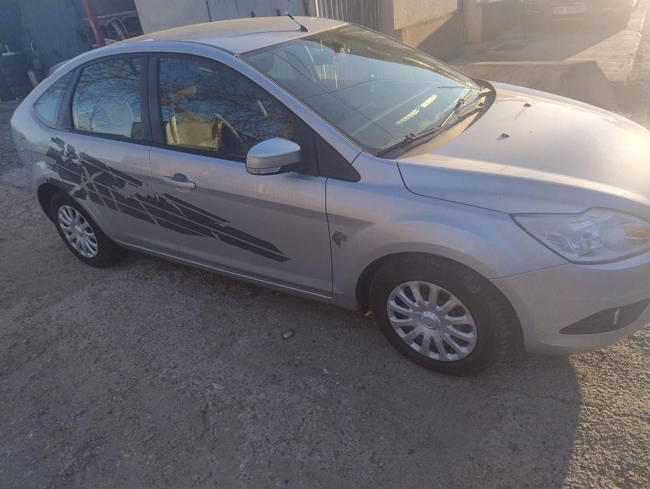 Ford Focus 1.6 benzina 2009