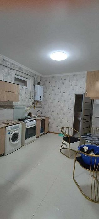 Коттедж 2 комнаты 2 этажа Азербайдж. центр, 147-школа, Мирабадский р-н