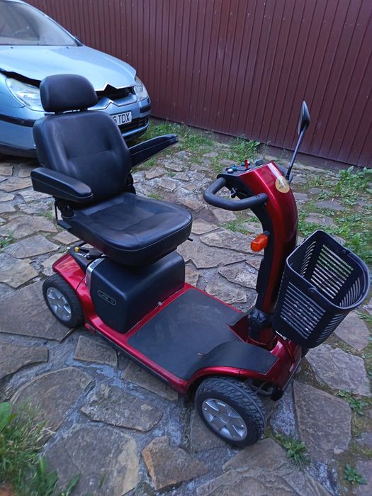 Cărucior electric