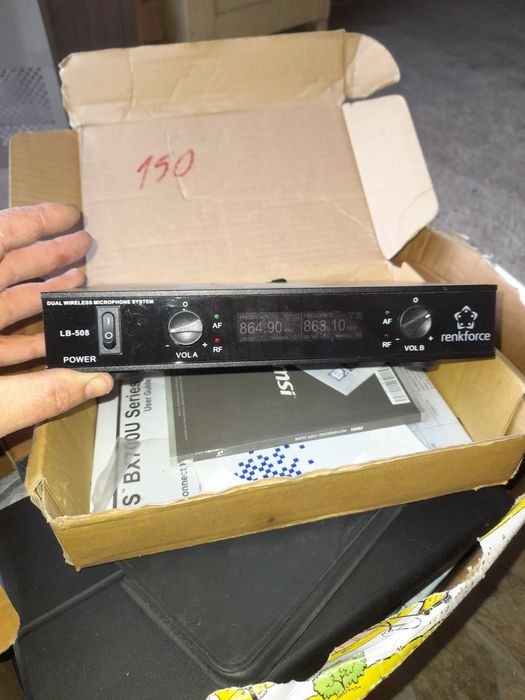 Statie wireless cu microfon