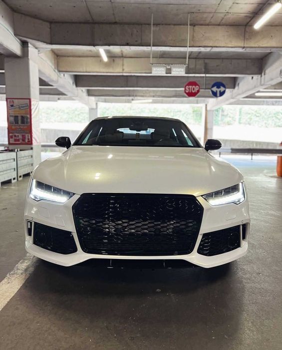 Suport numar magnetic grila fagure Audi RS
