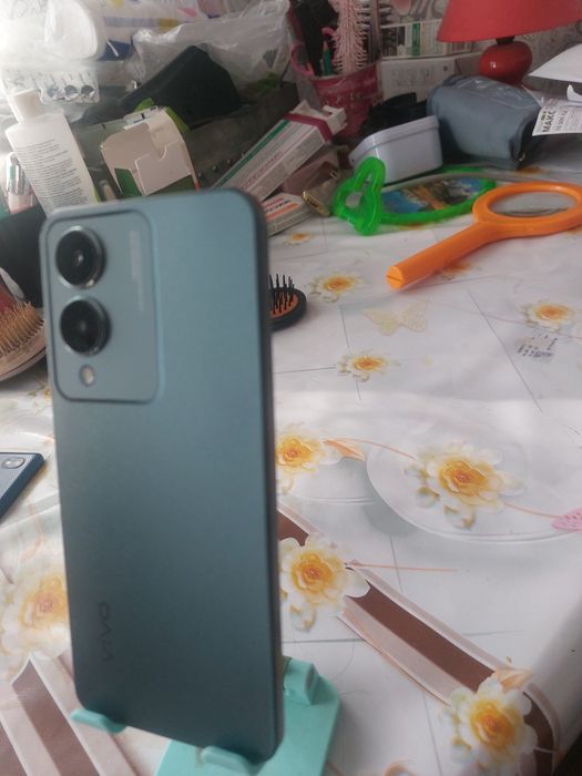 Смартфон виво s 17