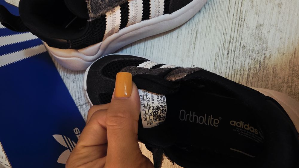 Adidas impecabili 25