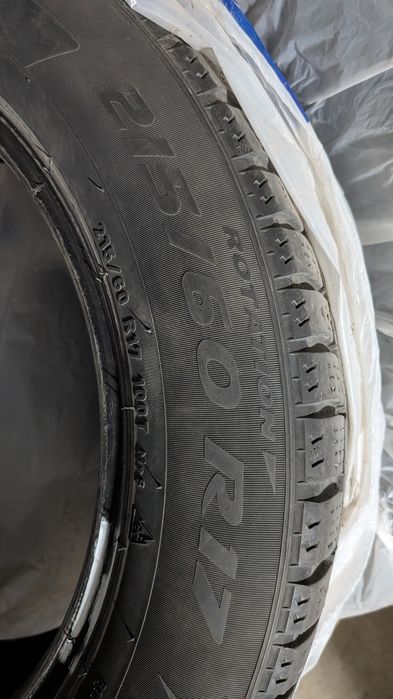 Шины 215/60/17 Pirelli ice zero / зима -  шипы