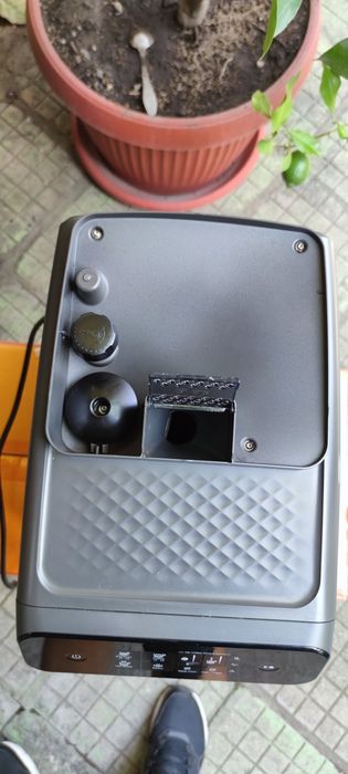 Продавам автоматична кафемашина Philips
