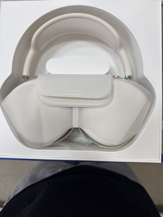 Airpods Max Starlight A3184