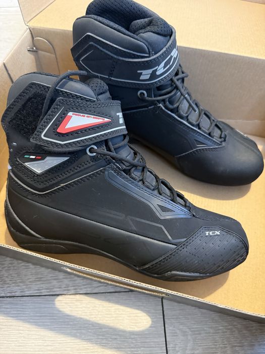 TCX обувки за мотор