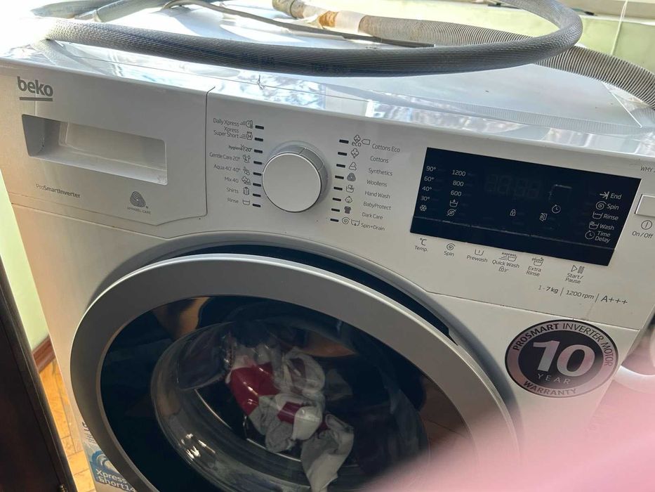 Продавам пералня Beko WMY 71283 LMB2