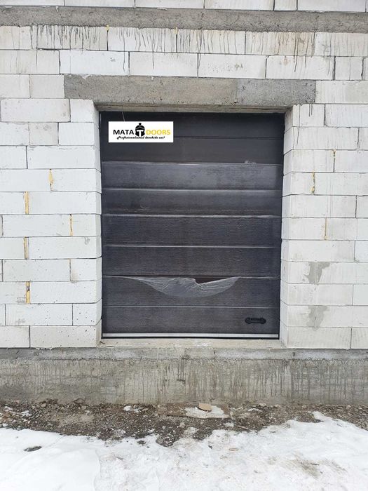 Usi sectionale/usi garaj/usi industriale/usi hale/usi rezidentiale