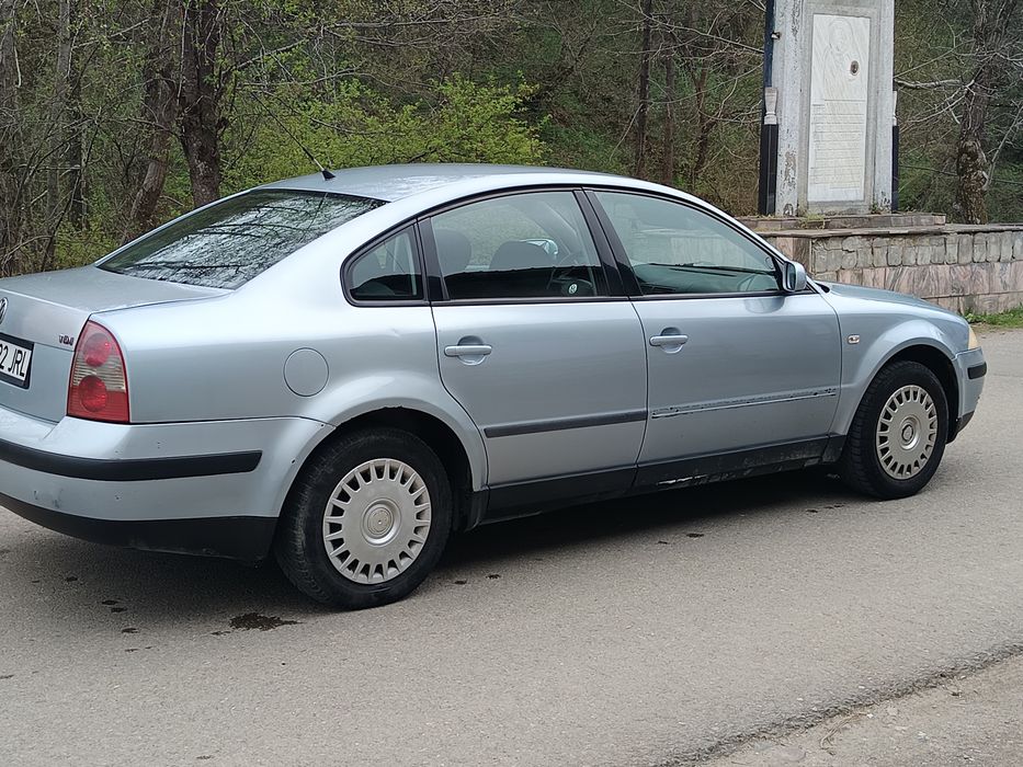 VOLKSWAGEN Passat 2002 — imagine 2