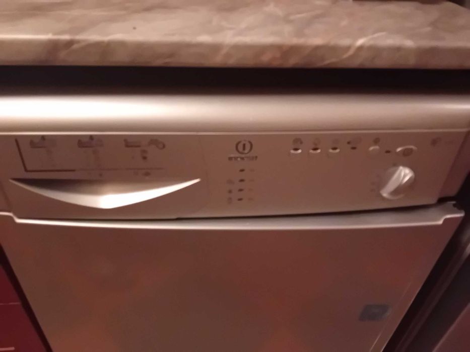 Сушилня 380лв, Indesit