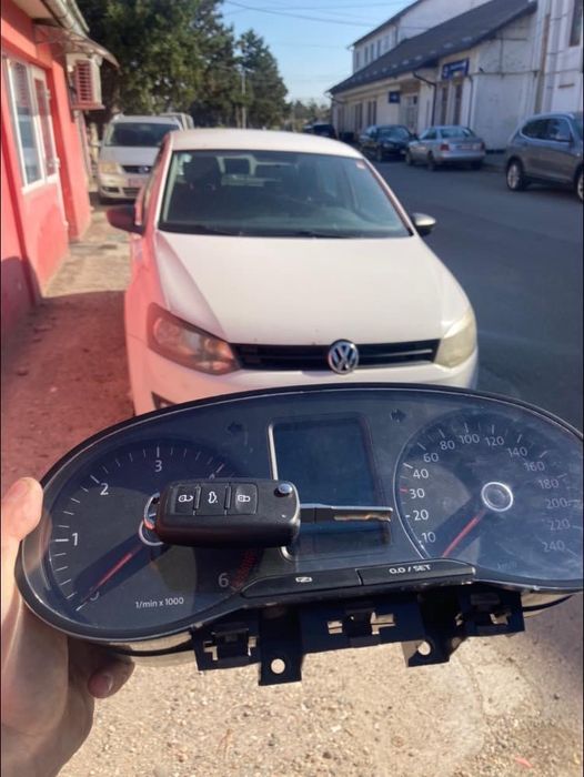 Chei auto / Deblocări / Anulare Imobilizatoare / Reparatii Contacte