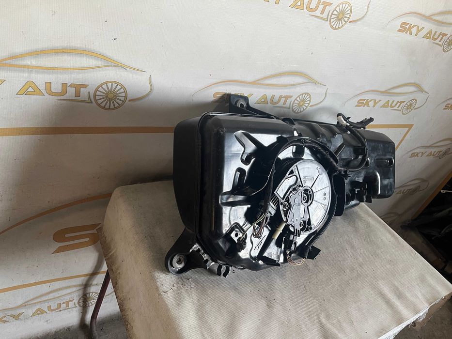 Rezervor Adblue Range Rover / Jaguar cod FPLA-5J229-AC / K8D2-5J228-AB