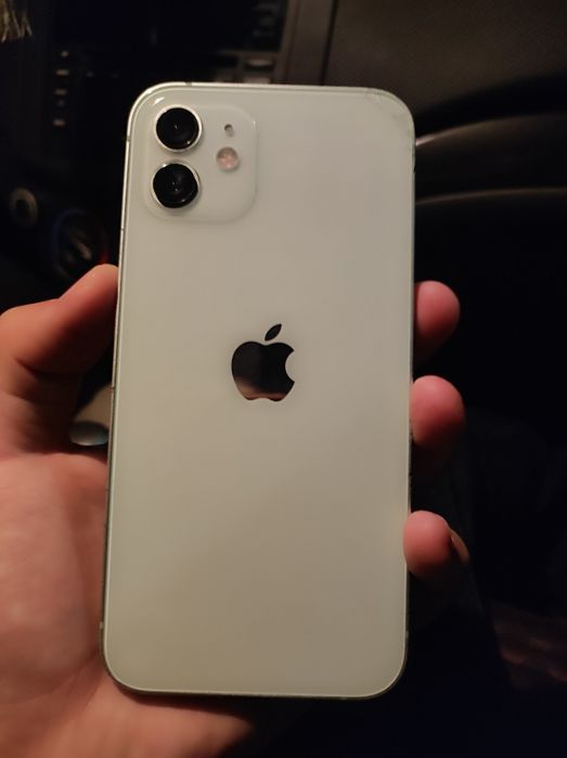 iPhone 12, 128 гб, 77% емкость батареи