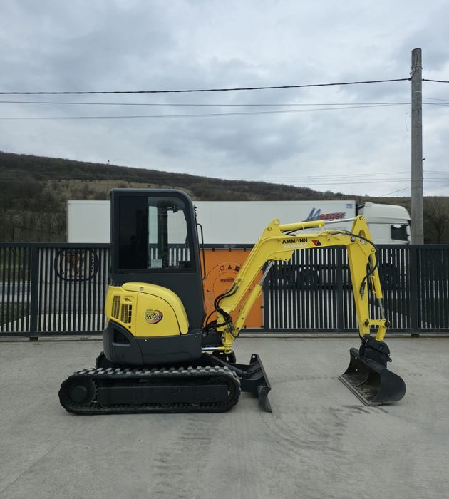 Vand miniescavator yanmar vio 20 2300kg
