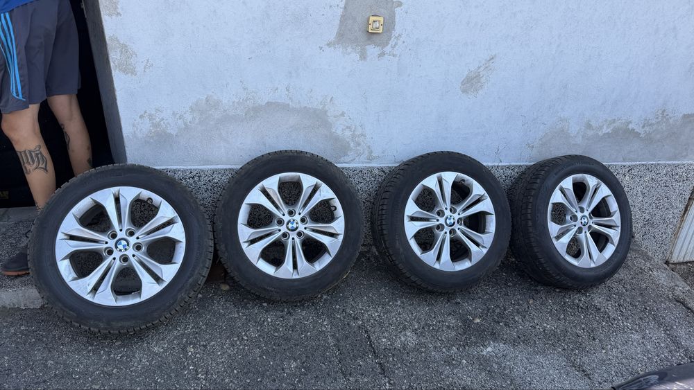Зимен комплект джанти с гуми 17” BMW