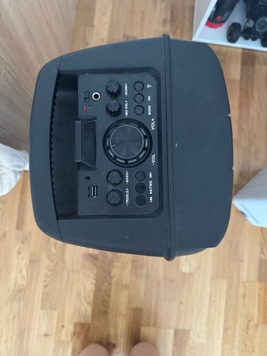 Продам колонки с микрофоном