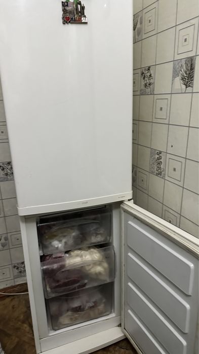 Холодильник самсунг