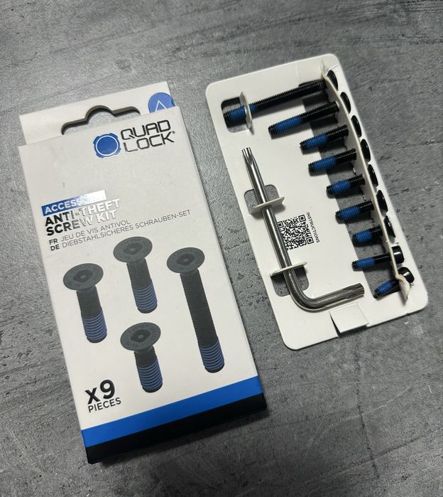 Set șuruburi antifurt Quad Lock (9 piese + cheie)