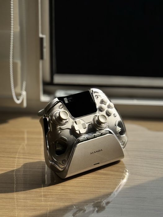 Gamepad Manba One (белый/черный)
