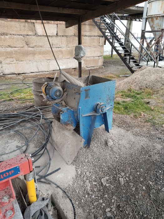 Пескаблочный станок