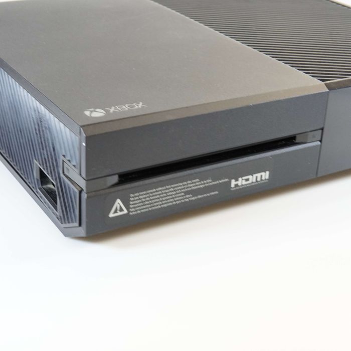 Consola Microsoft Xbox One 500GB + Controller