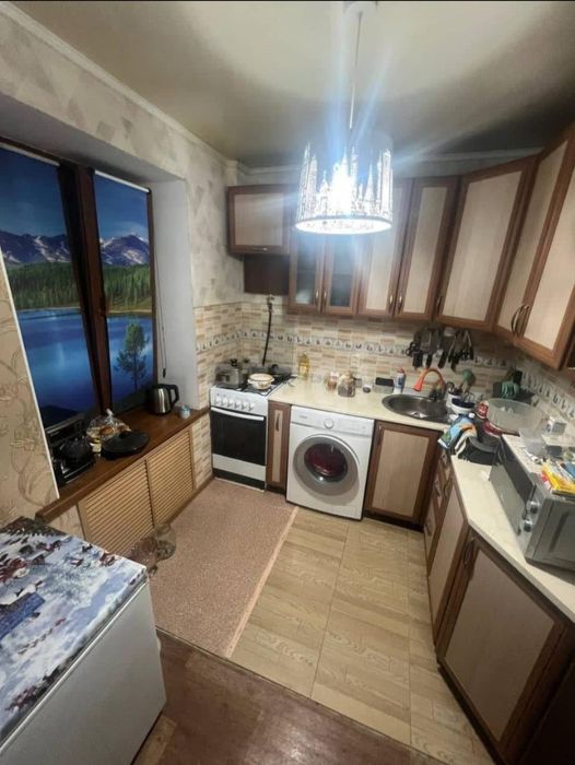 продам 2х комнатную Квартиру