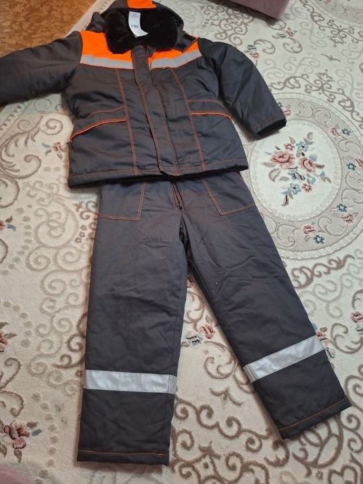 Продам комбинезон новый, зимний