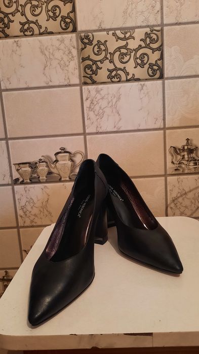 Кожаные туфельки