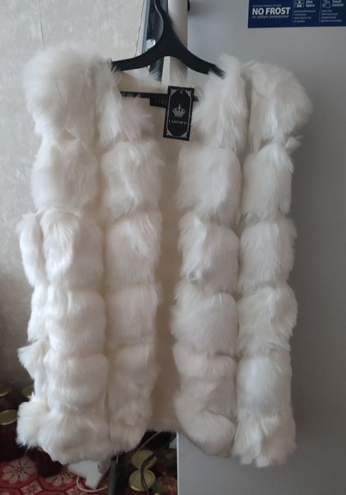 Полушубок, шуба, безрукавка