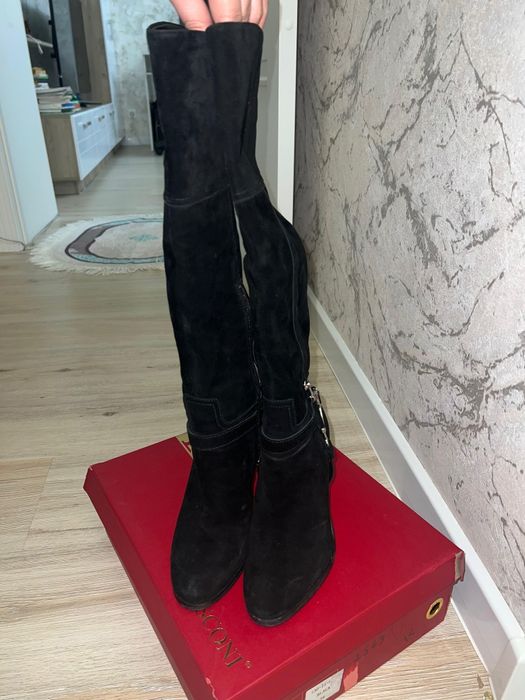 Женские зимние сапоги