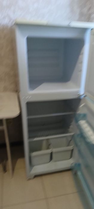 Продам холодильник