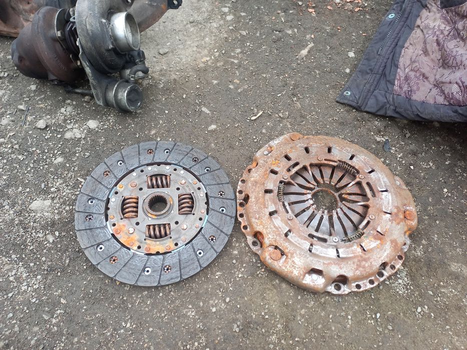 Продам запчасти с мерседес спринтер