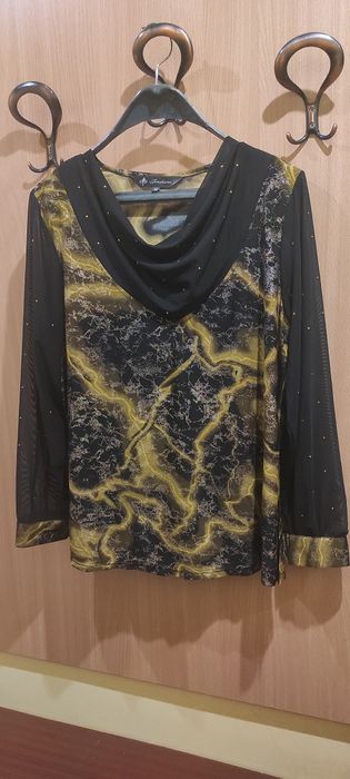 Блуза за официални случаи