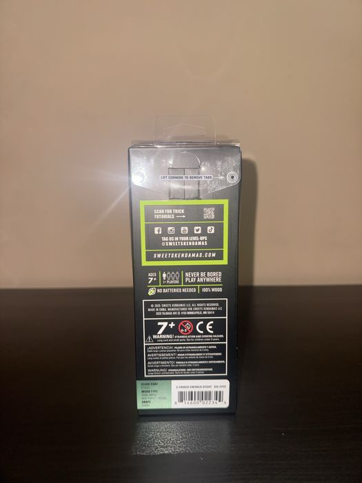 Kendama Sweets Turbo Shape GEM Emerald CF Sticky Clear Noua in Cutie