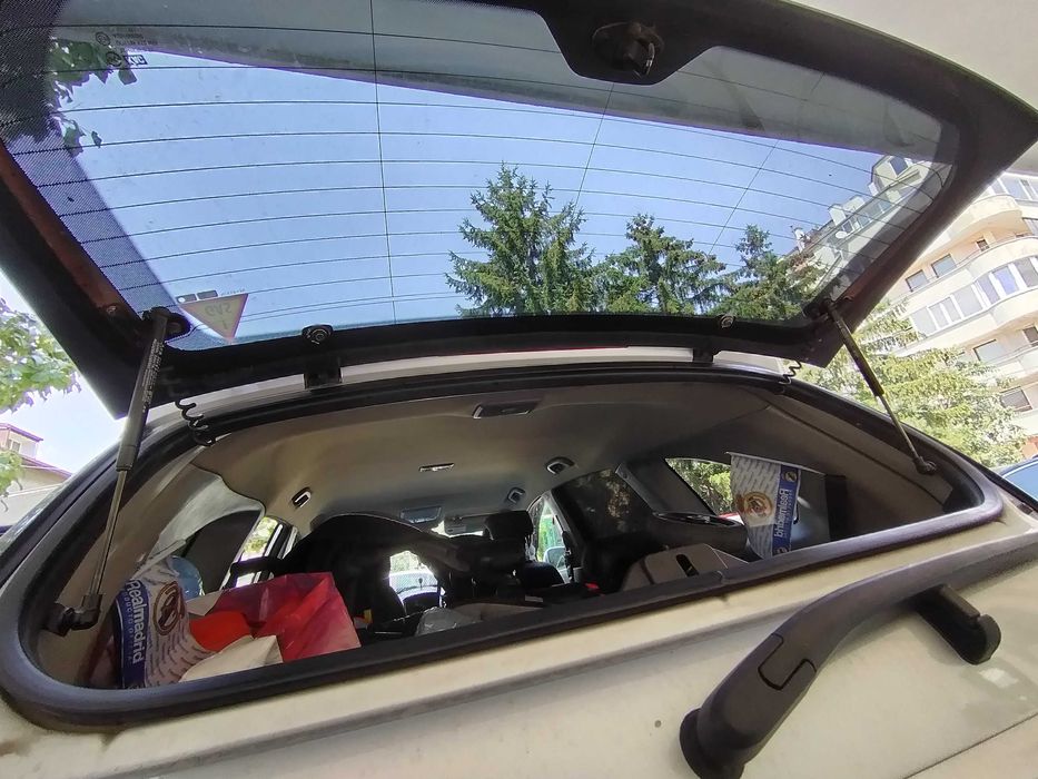 Chevrolet Captiva 2.4 4x4 Юбилейно издание 7 места Газ/Бензин 2012 г.