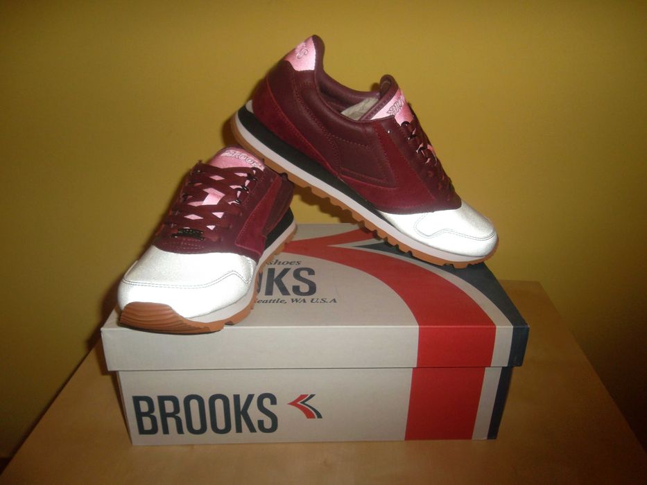 Adidasi Brooks Chariot marimea 41 si 43 -LICHIDARE STOC-