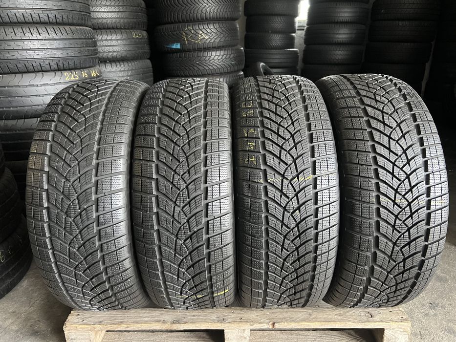 4 anvelope de iarna 245/50/19 Goodyear 8 mm DOT 2022!