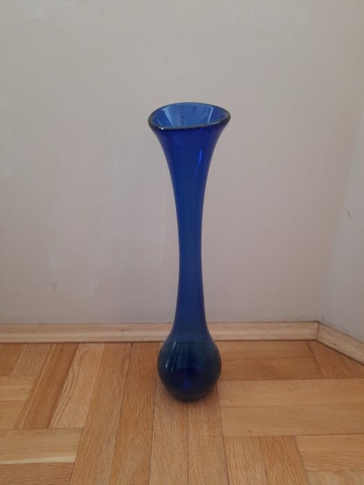 Нови стъклени вази