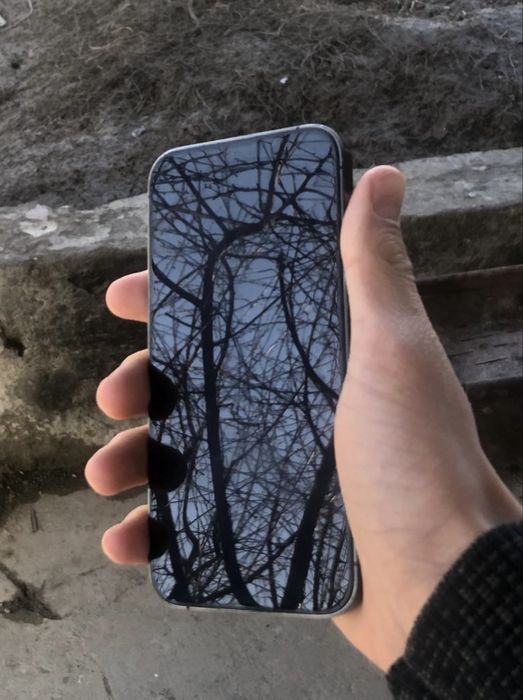 продам айфон 13 про