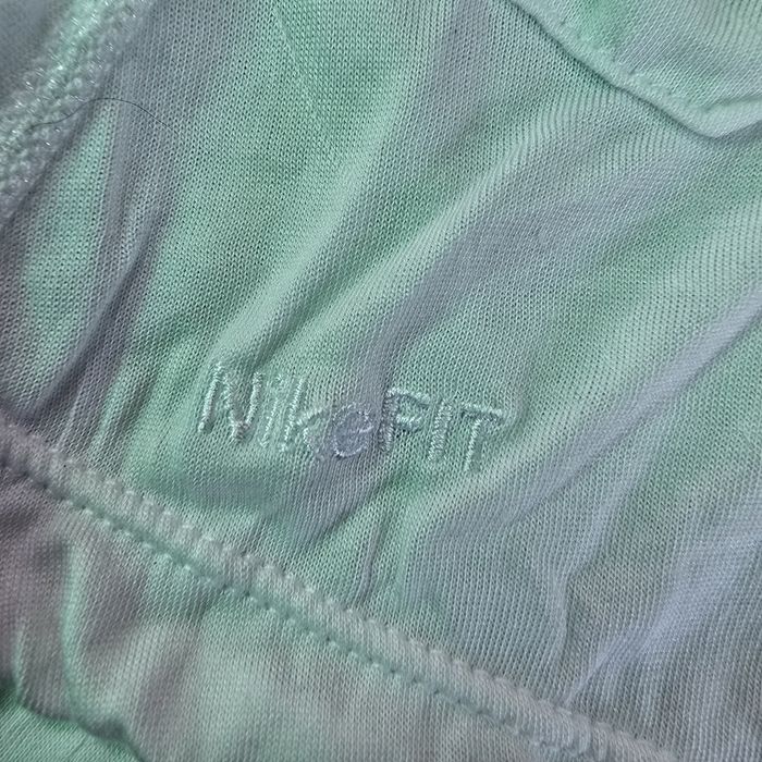 Fusta vintage - y2k - Nike dryfit - alba - noua - femei - M